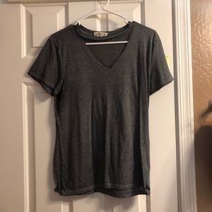 Short sleeve v-neck top